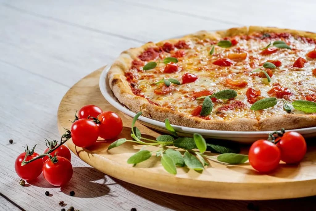 Ile kalorii ma pizza 50 cm? Zaskakujące różnice w kaloriach!